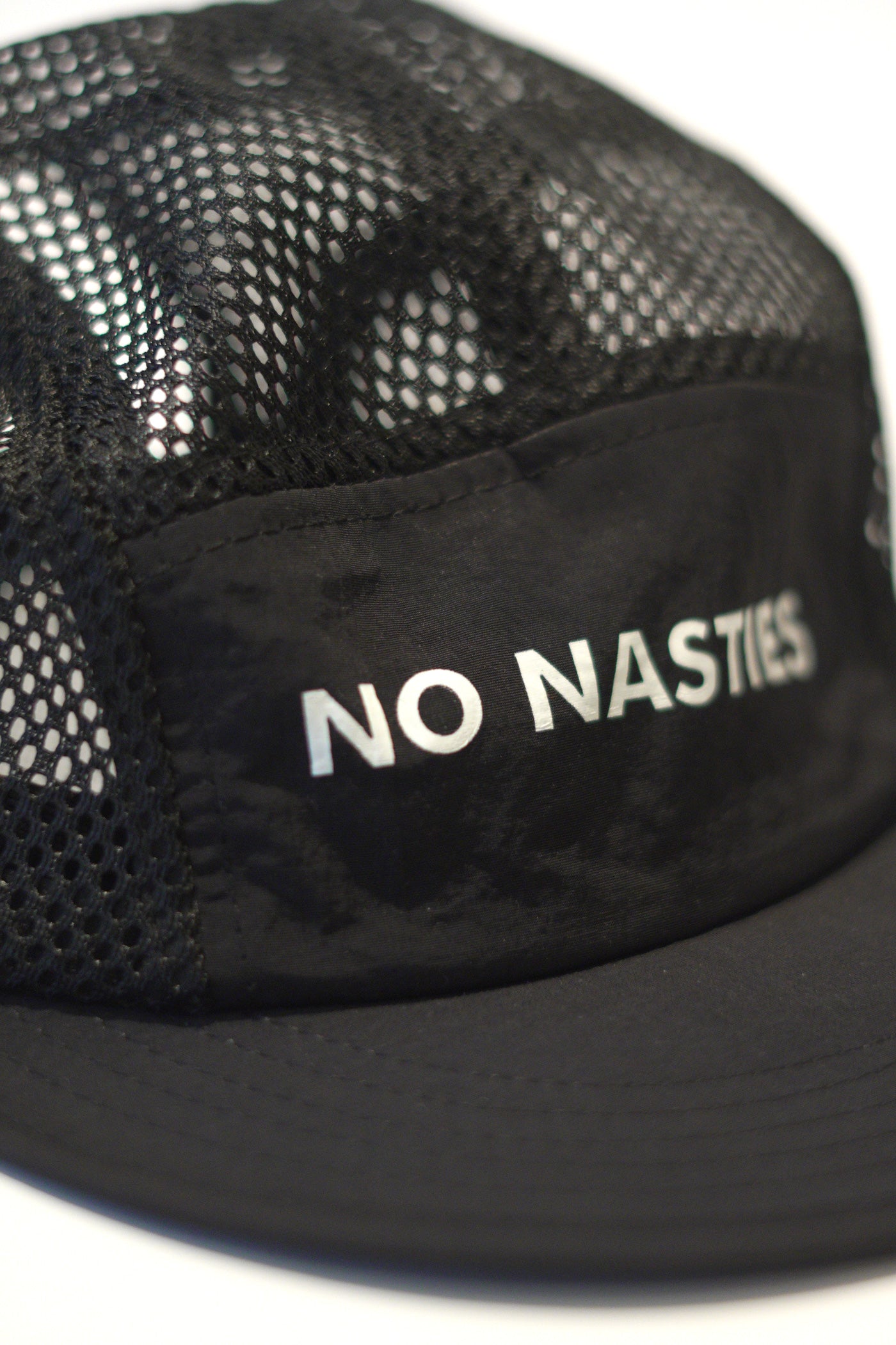 NO NASTIES Velocity Runner - Soft Visor Mesh Cap